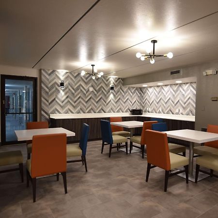 Hotel Baymont By Wyndham Pine Grove I-81 Extérieur photo
