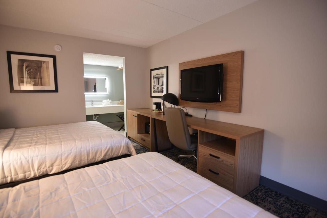 Hotel Baymont By Wyndham Pine Grove I-81 Extérieur photo