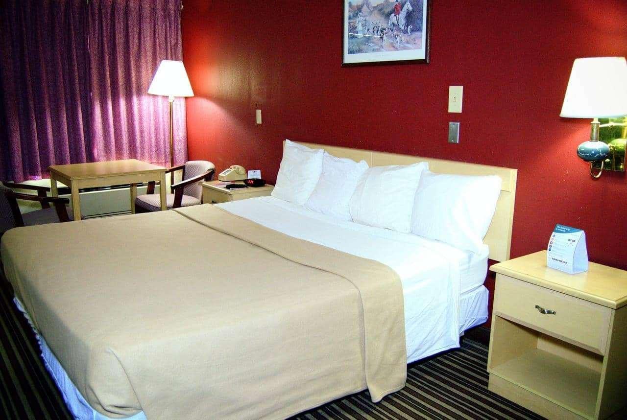 Hotel Baymont By Wyndham Pine Grove I-81 Extérieur photo