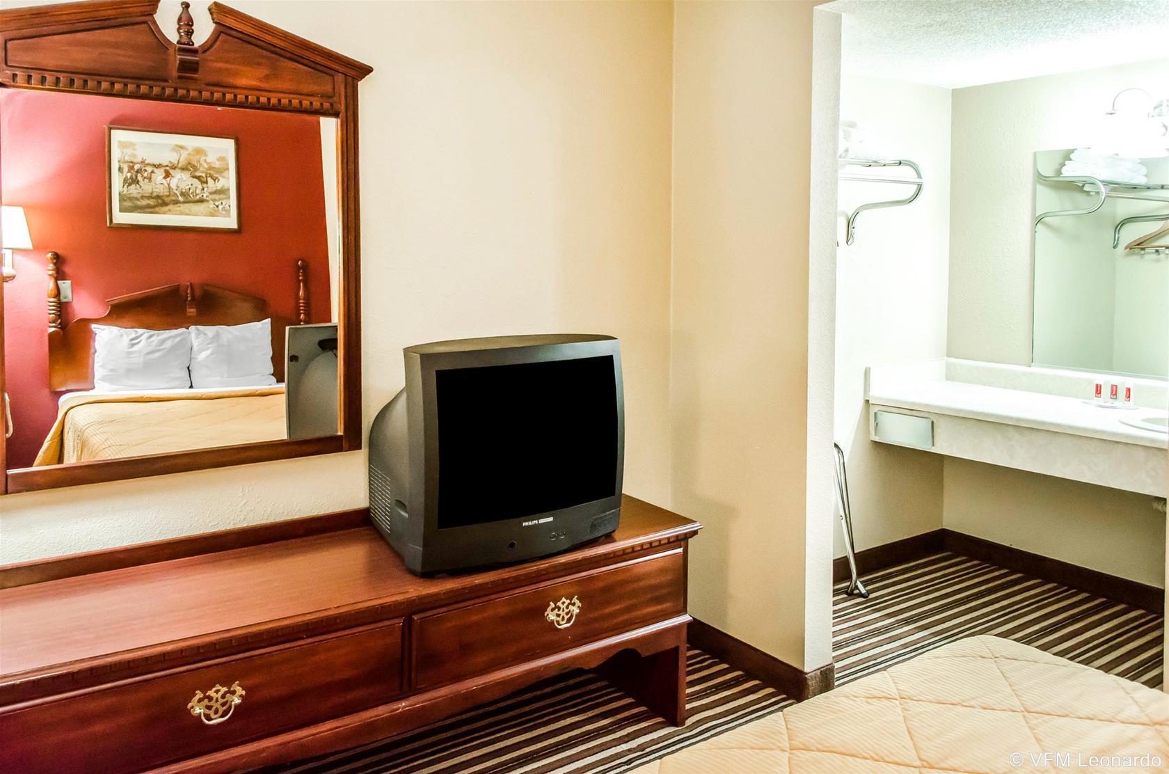 Hotel Baymont By Wyndham Pine Grove I-81 Extérieur photo