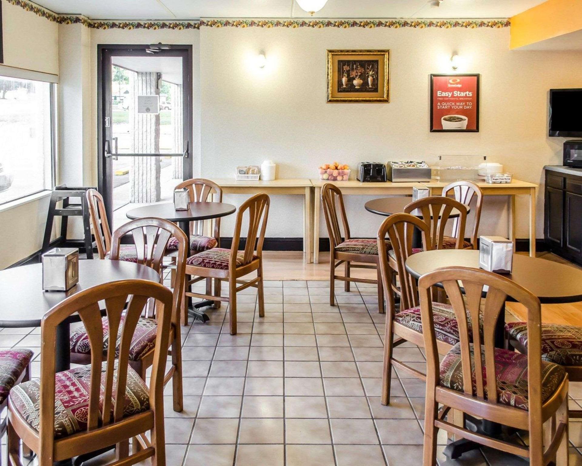 Hotel Baymont By Wyndham Pine Grove I-81 Extérieur photo