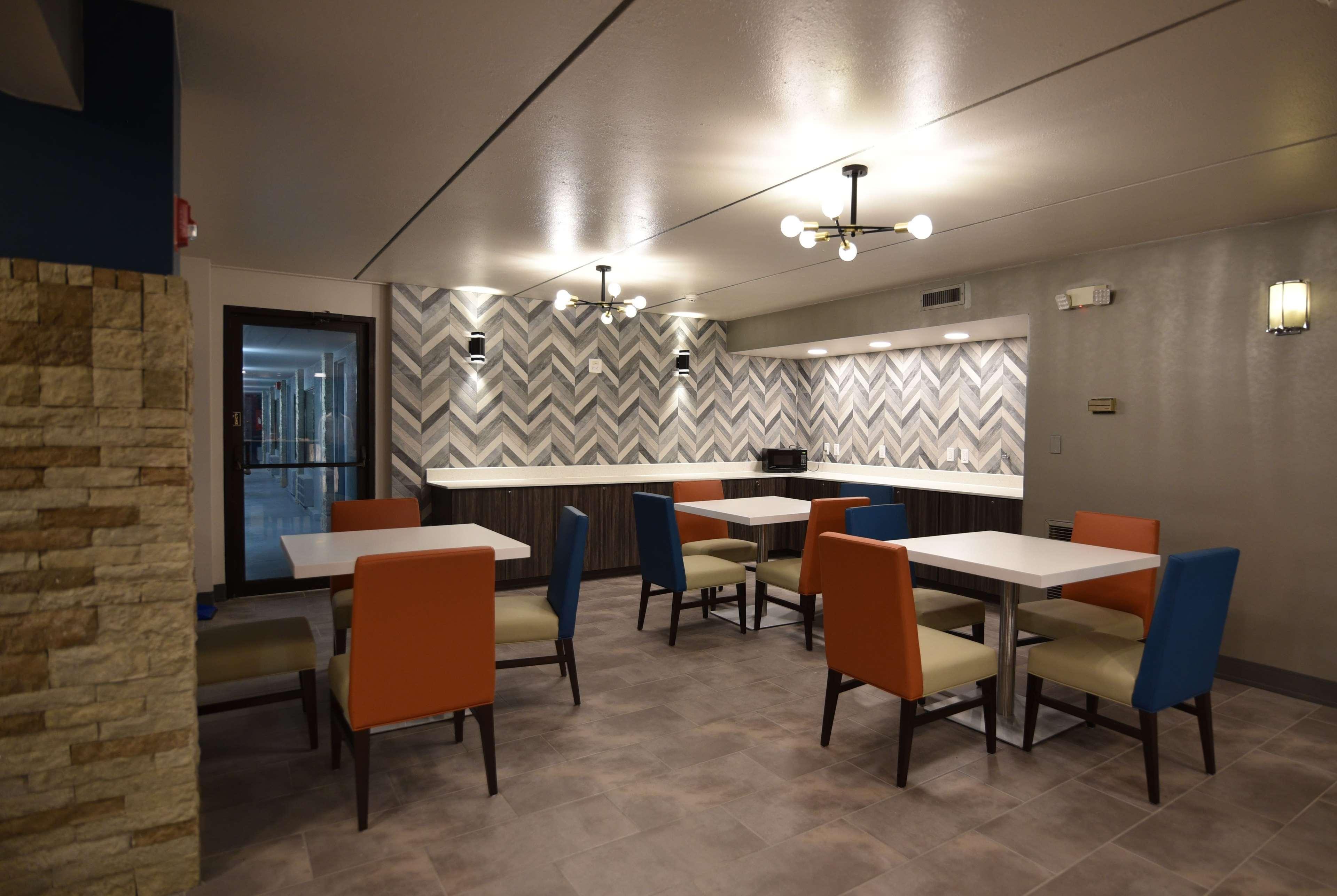 Hotel Baymont By Wyndham Pine Grove I-81 Extérieur photo